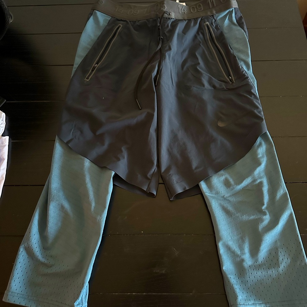 Nike Tech Pack 3/4 leggings